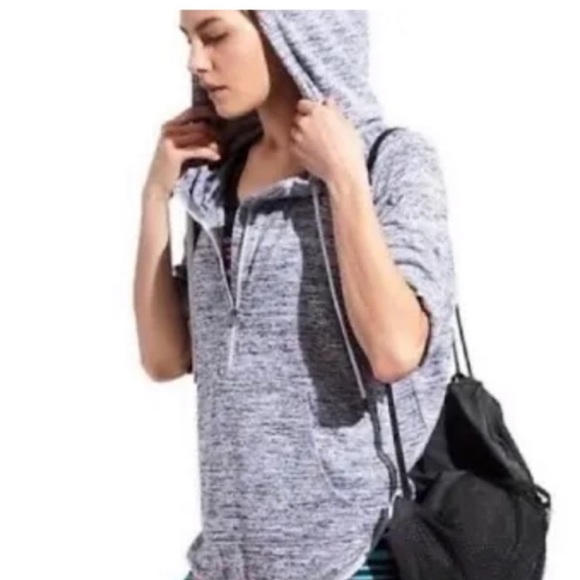 Athleta Heather Grey Short Sleeve Pullover Hoodie M - Picture 3 of 15